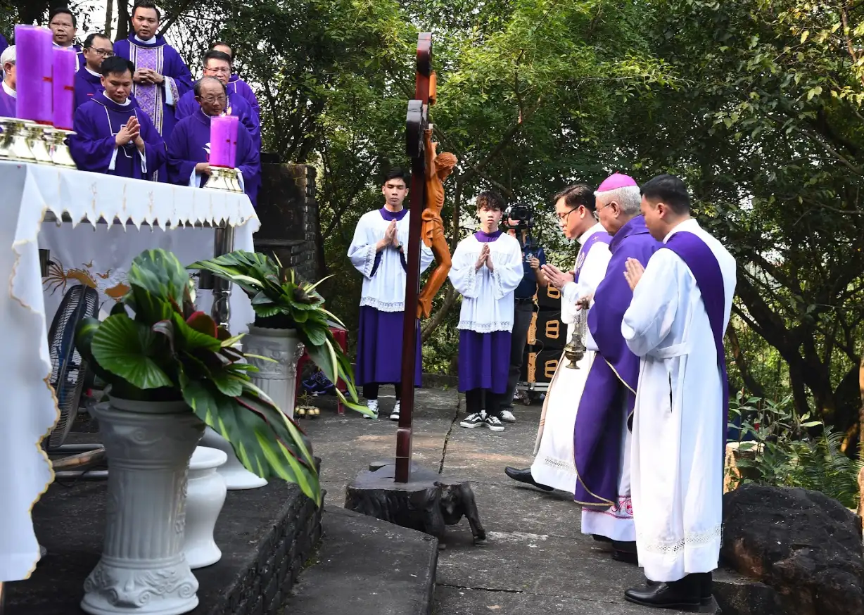 Ý nghĩa bốn mươi ngày mùa Chay: Hành trình sám hối và chuẩn bị tâm hồn mừng Đại lễ Chúa Phục Sinh.