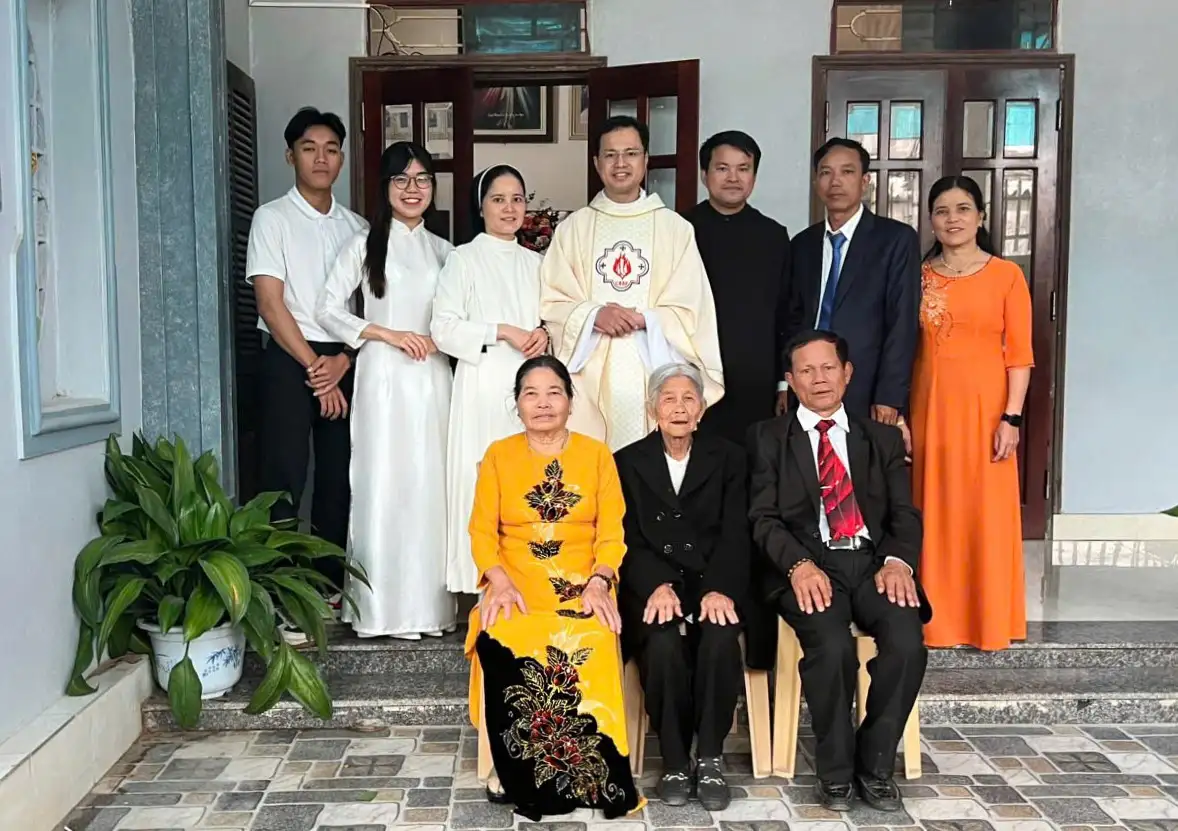 Gia đình là nơi ơn gọi được ươm mầm